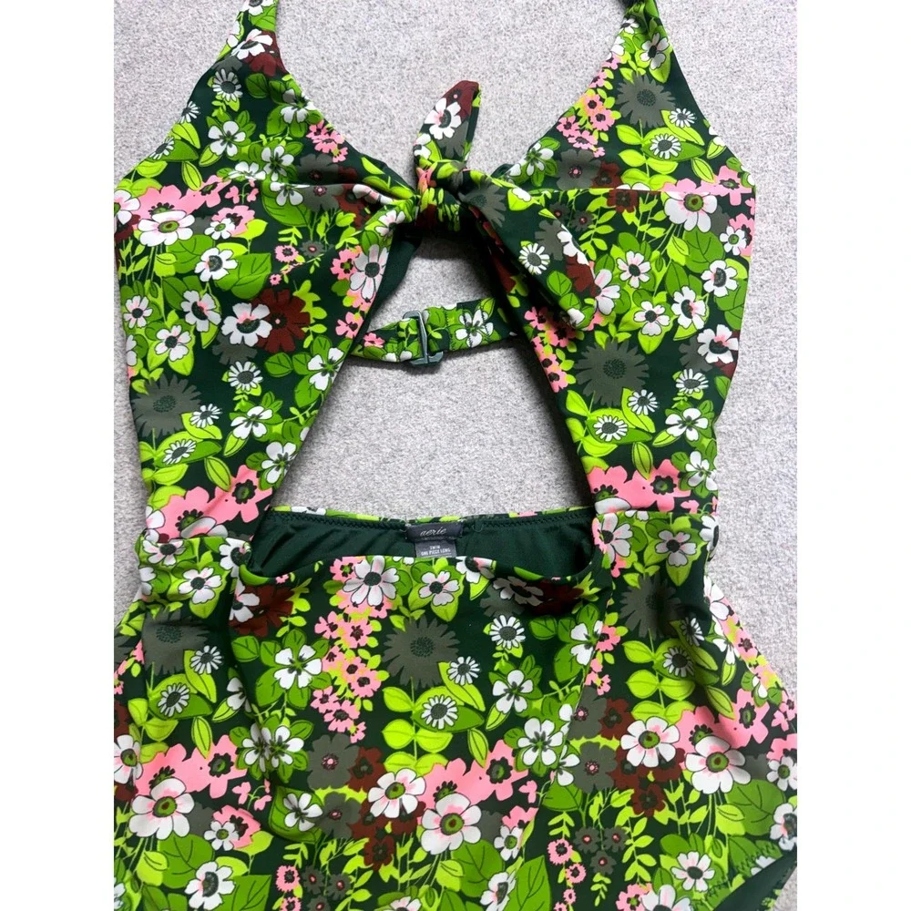 Aerie One Piece Swimsuit Womens Small Green Floral Cutout Halter Monokini Long